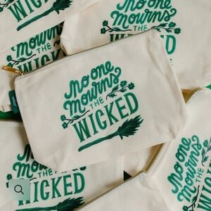 Page. Bookish Zip Pouch - Wicked